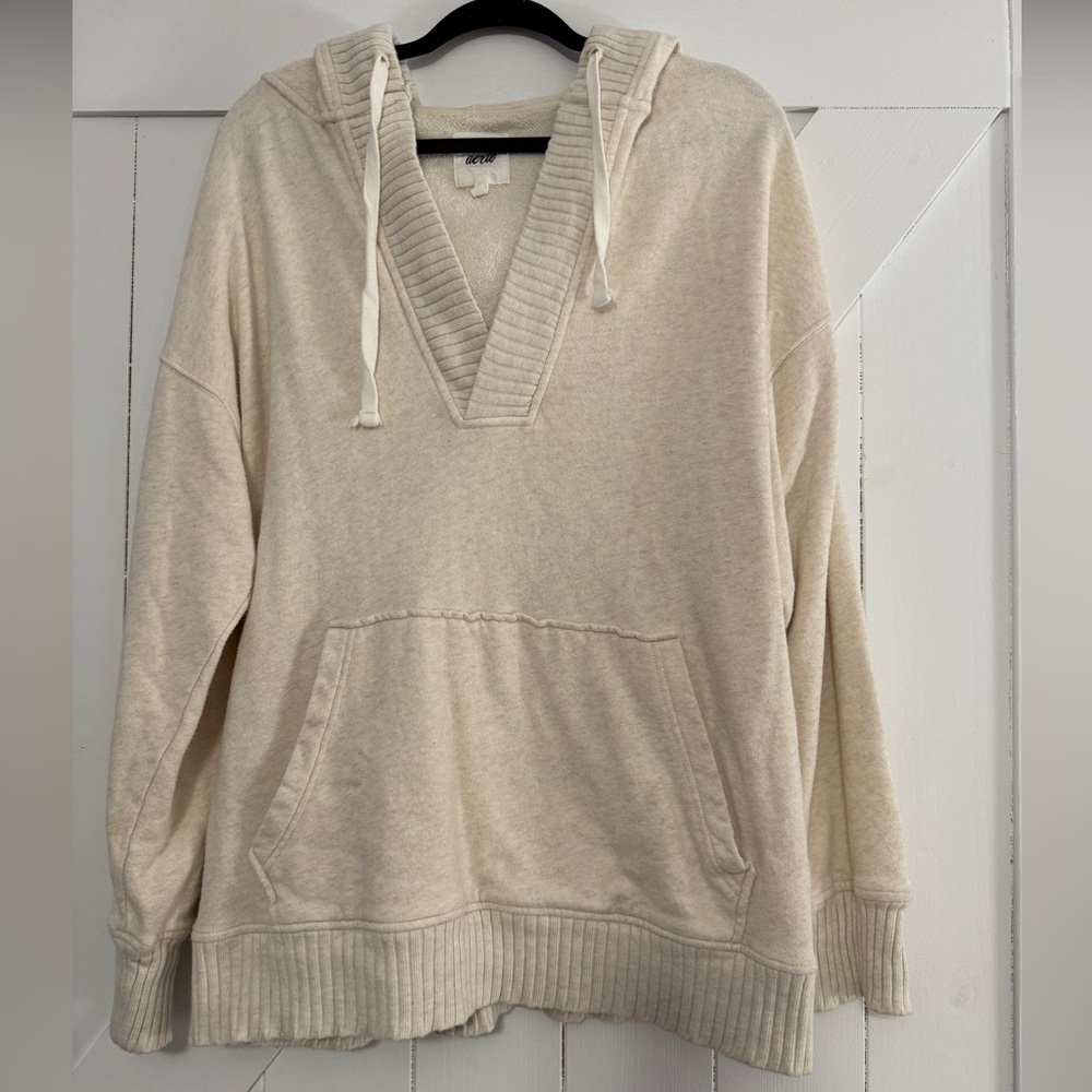 Aerie Cream V-Neck Sweater